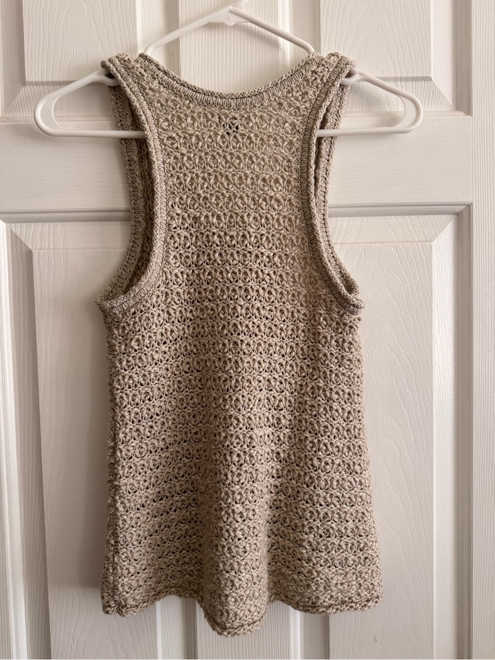 aerie Beige Crochet Scoop Neck Tank. Size: S/P - Picture 4 of 4
